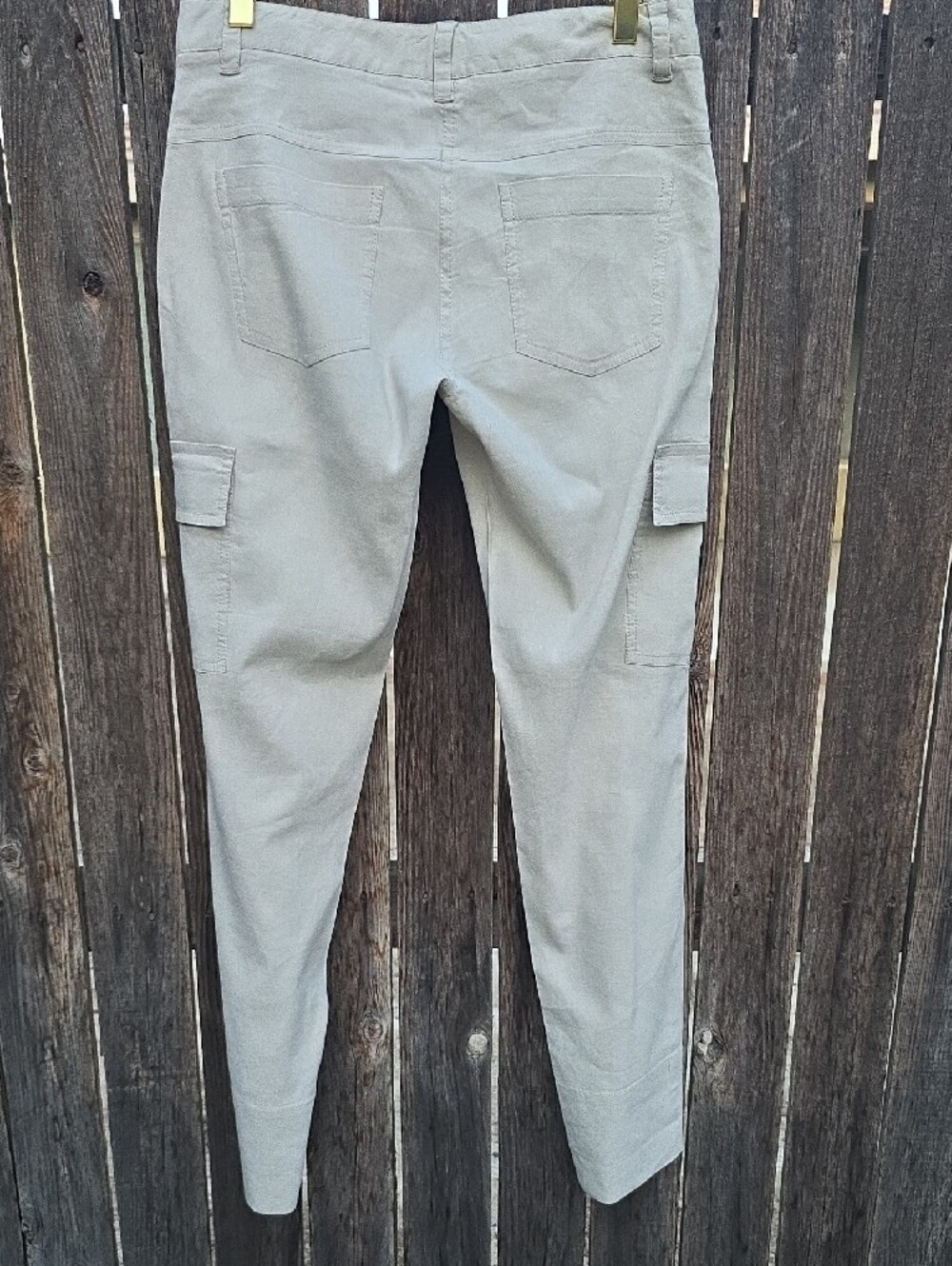 Theory Beige Cargo Pants for Women - Picture 7 of 13
